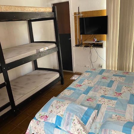 Willa Casa De Fundo Aconchegante 4 Solteiros Ou 5 Se 2 Pessoas Na Casal Campinas  Zewnętrze zdjęcie